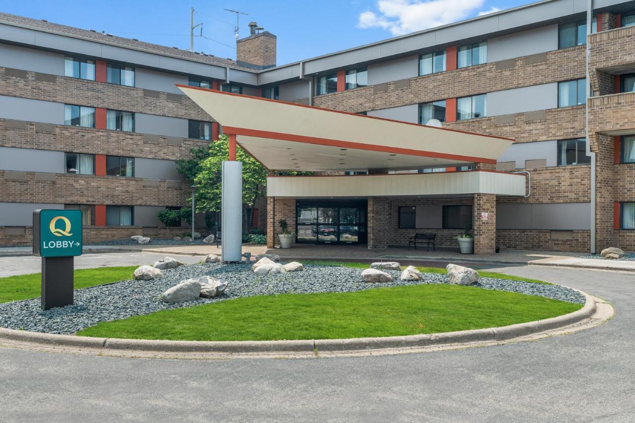 Quality Inn & Suites Mall Of America - Msp Airport Bloomington Exterior foto